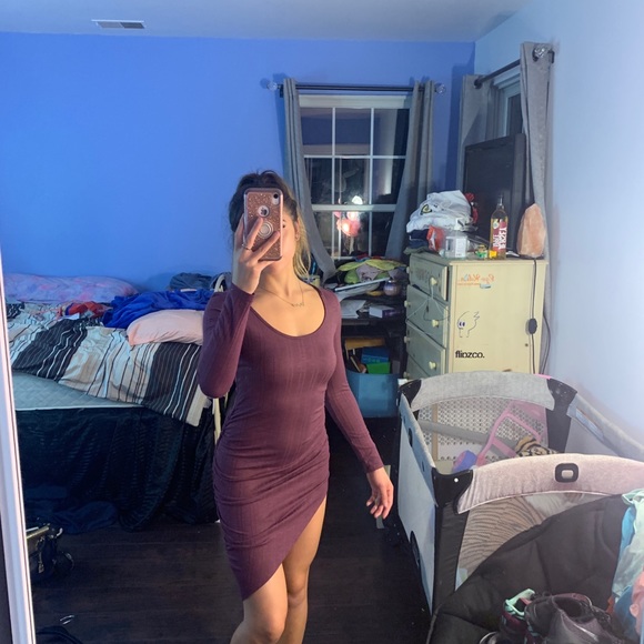 Dress - Picture 4 of 5